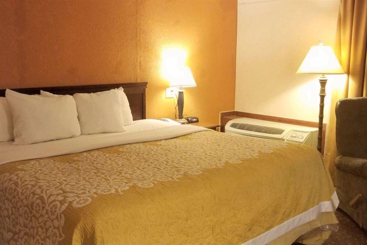 Days Inn By Wyndham Ann Arbor Dış mekan fotoğraf