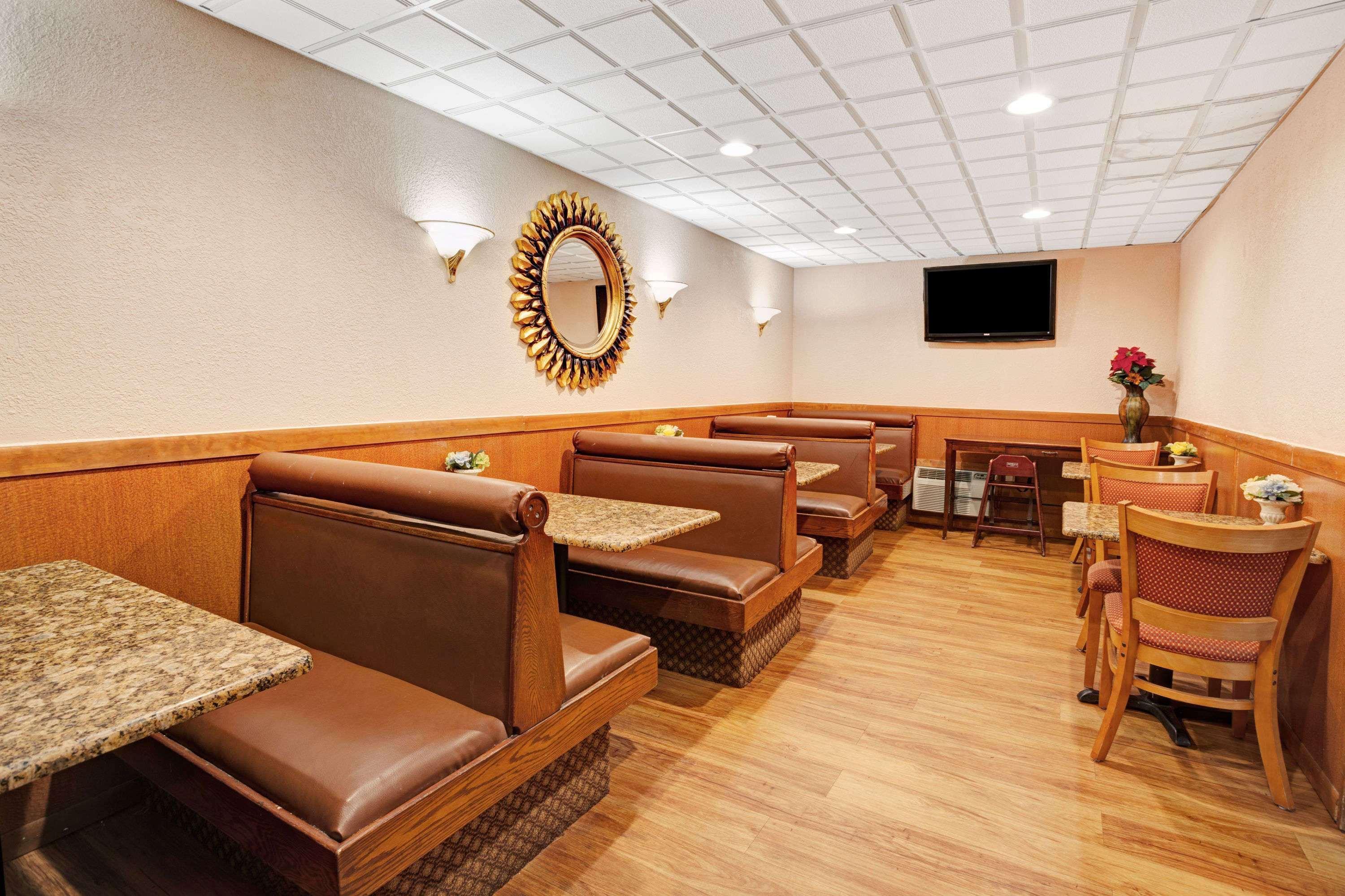 Days Inn By Wyndham Ann Arbor Dış mekan fotoğraf